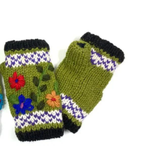 Handmade Embroidered Wool Fingerless Gloves – Made in Nepal - Picture 4 of 6